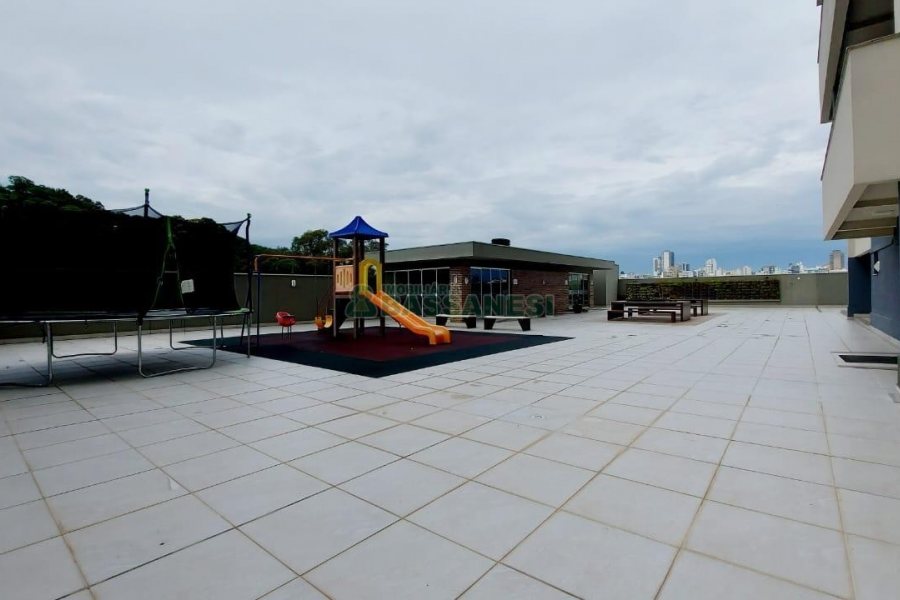 Apartamento com 85m², 3 dormitórios, 2 vagas, no bairro Centro em Caxias do Sul para Comprar