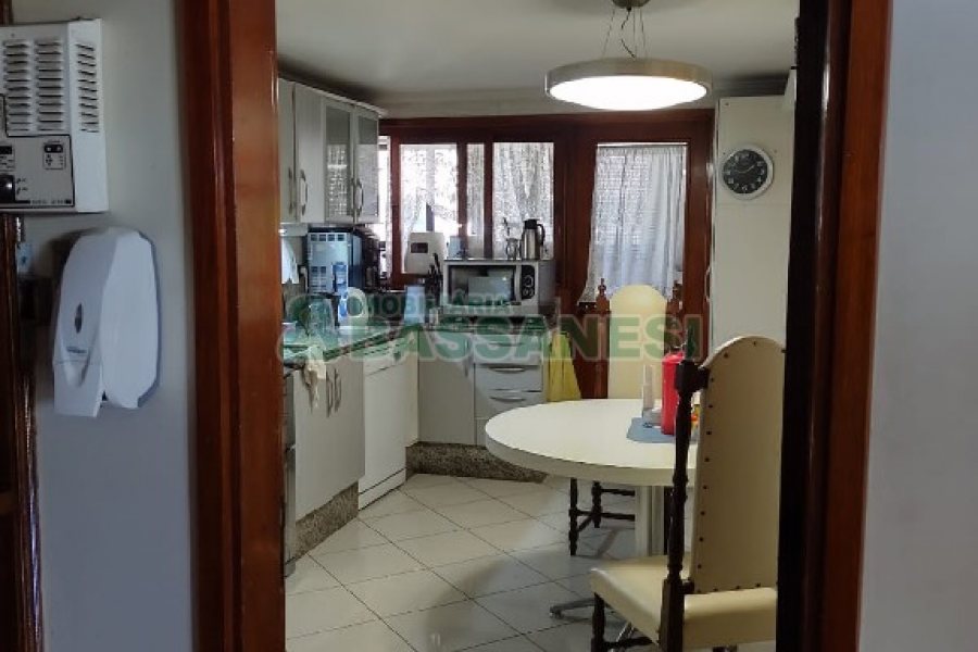 Apto/Cobertura com 424m², 4 dormitórios, 5 vagas, no bairro São Pelegrino em Caxias do Sul para Comprar