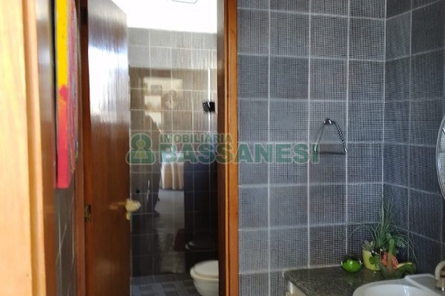 Apto/Cobertura com 424m², 4 dormitórios, 5 vagas, no bairro São Pelegrino em Caxias do Sul para Comprar