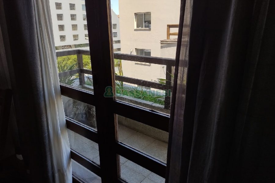 Apto/Cobertura com 424m², 4 dormitórios, 5 vagas, no bairro São Pelegrino em Caxias do Sul para Comprar