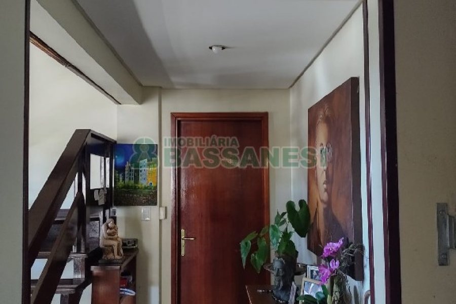 Apto/Cobertura com 424m², 4 dormitórios, 5 vagas, no bairro São Pelegrino em Caxias do Sul para Comprar