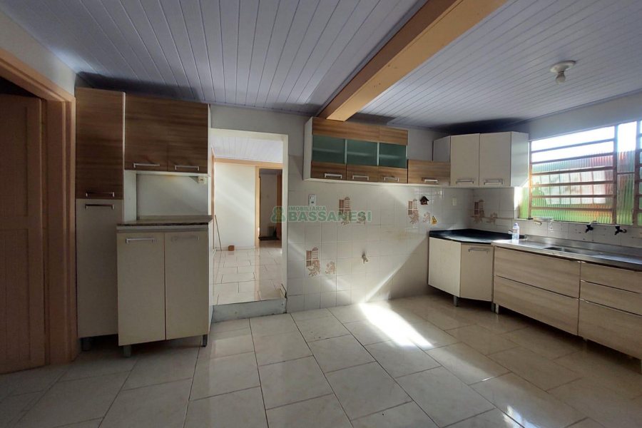Casa com 206m², 4 dormitórios, no bairro Cristo Redentor em Caxias do Sul para Alugar ou Comprar