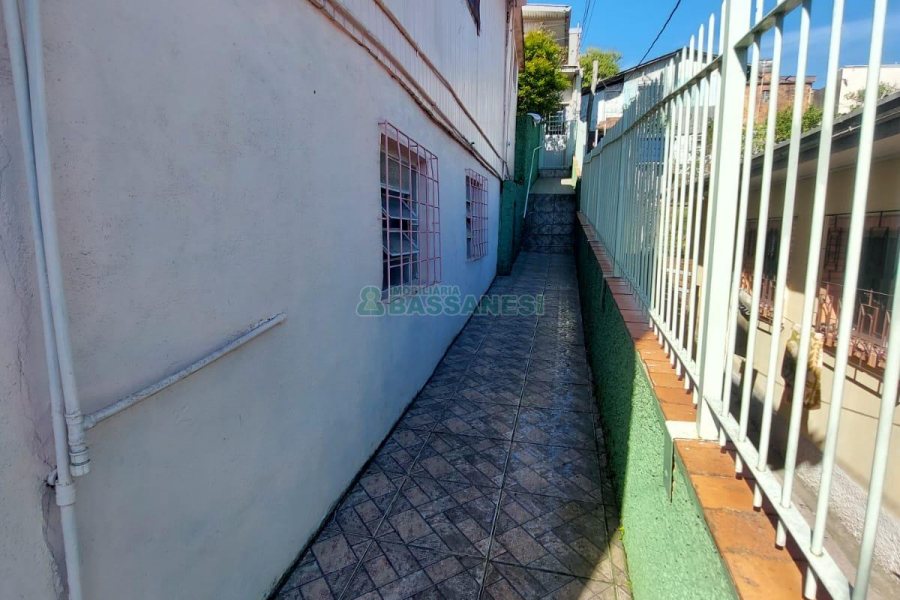 Casa com 206m², 4 dormitórios, no bairro Cristo Redentor em Caxias do Sul para Alugar ou Comprar