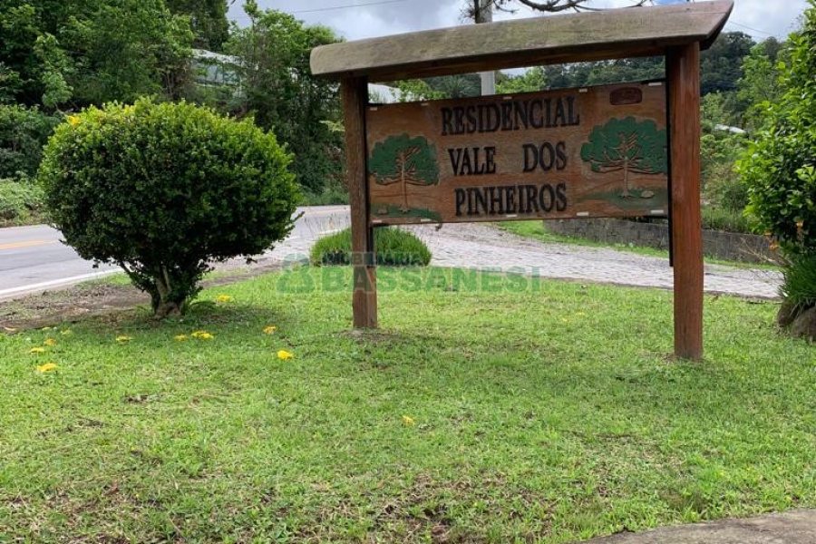 Chácara, no bairro Linha 40 em Caxias do Sul para Comprar