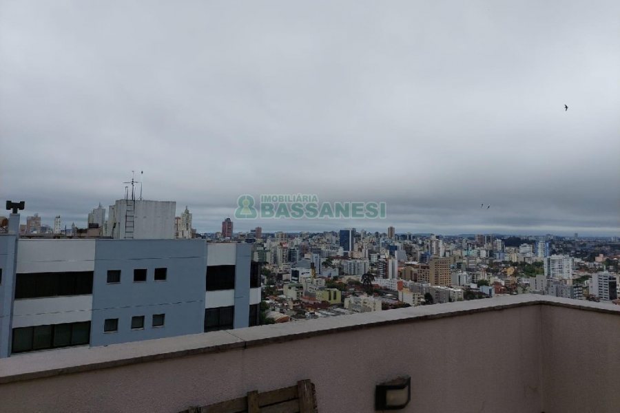 Apto/Cobertura com 317m², 4 dormitórios, 6 vagas, no bairro Madureira em Caxias do Sul para Comprar