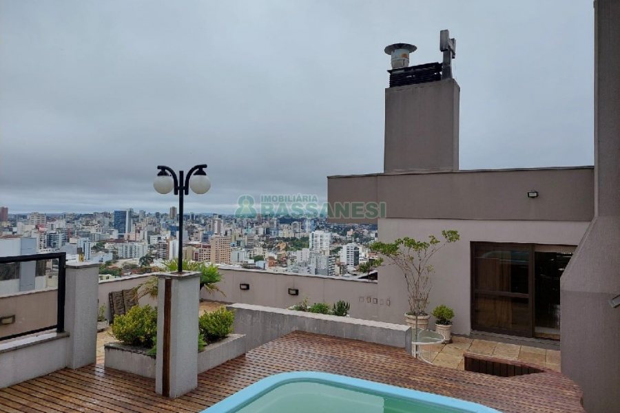 Apto/Cobertura com 317m², 4 dormitórios, 6 vagas, no bairro Madureira em Caxias do Sul para Comprar