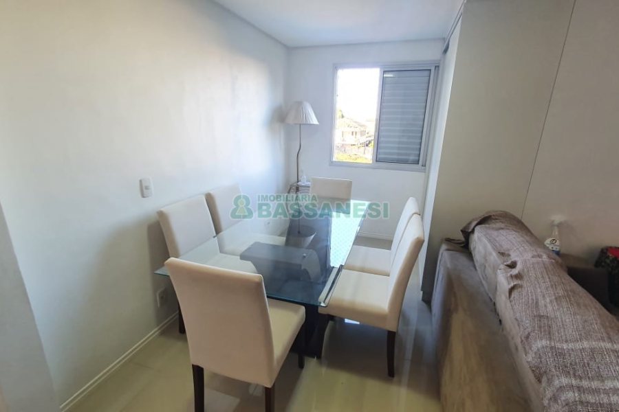 Apartamento com 65m², 3 dormitórios, 1 vaga, no bairro Lourdes em Caxias do Sul para Comprar