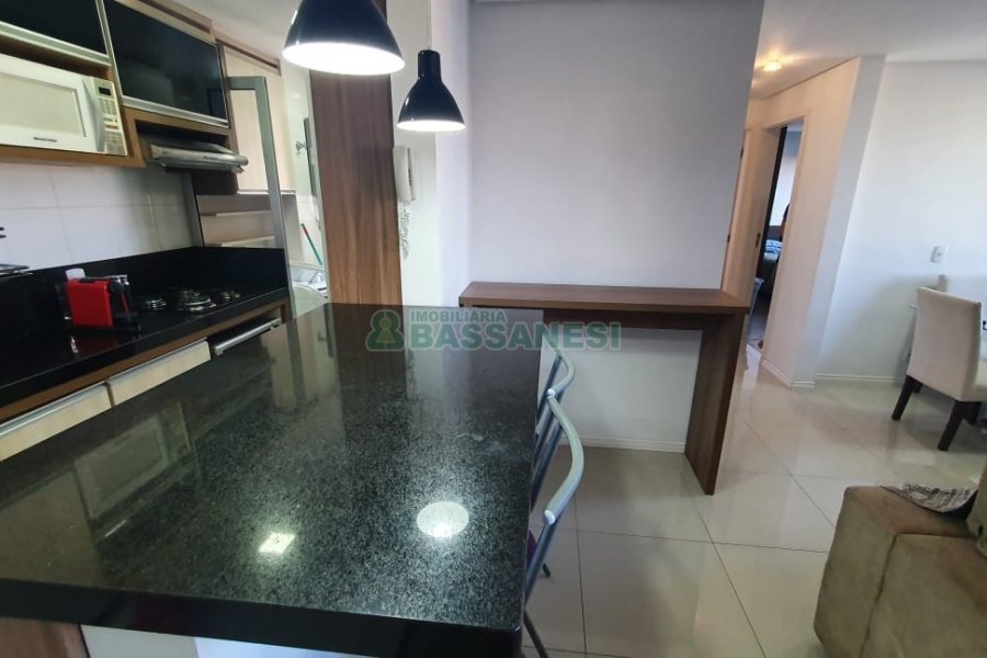 Apartamento com 65m², 3 dormitórios, 1 vaga, no bairro Lourdes em Caxias do Sul para Comprar