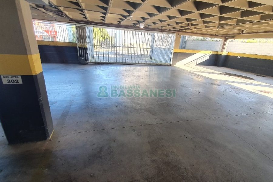 Apartamento com 65m², 3 dormitórios, 1 vaga, no bairro Lourdes em Caxias do Sul para Comprar