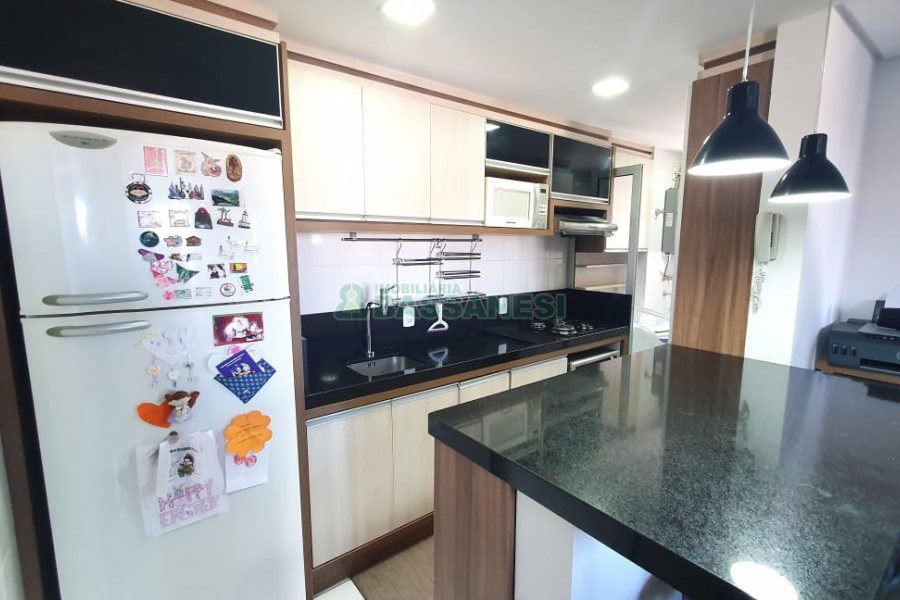 Apartamento com 65m², 3 dormitórios, 1 vaga, no bairro Lourdes em Caxias do Sul para Comprar