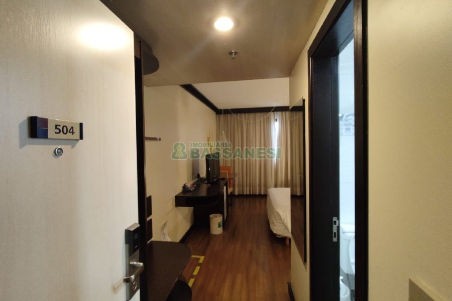 Apartamento com 27m², 1 dormitório, no bairro Centro em Caxias do Sul para Comprar