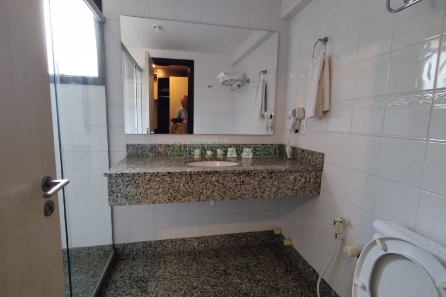 Apartamento com 27m², 1 dormitório, no bairro Centro em Caxias do Sul para Comprar