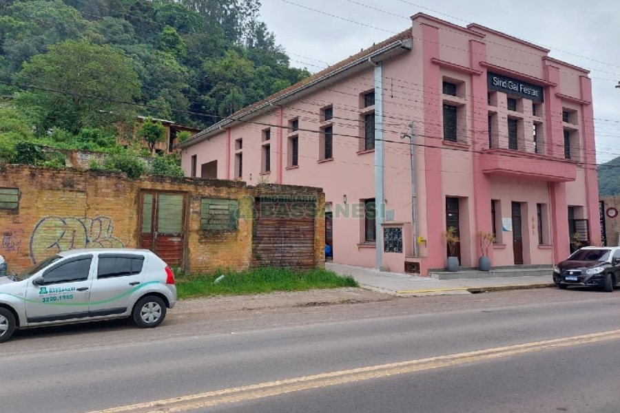 Terreno com 800m², no bairro Galópolis em Caxias do Sul para Alugar