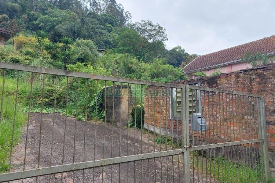Terreno com 800m², no bairro Galópolis em Caxias do Sul para Alugar