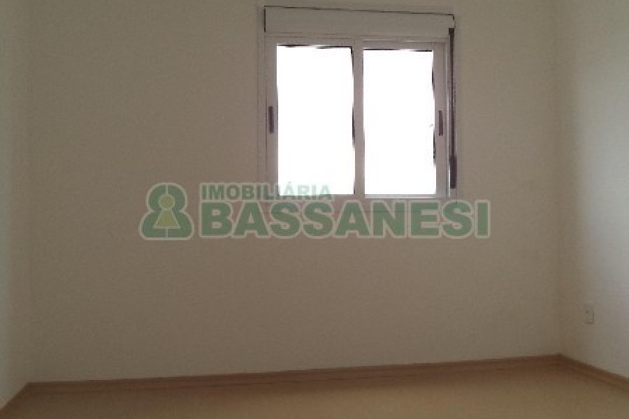 Apartamento com 62m², 2 dormitórios, 1 vaga, no bairro Bela Vista em Caxias do Sul para Comprar