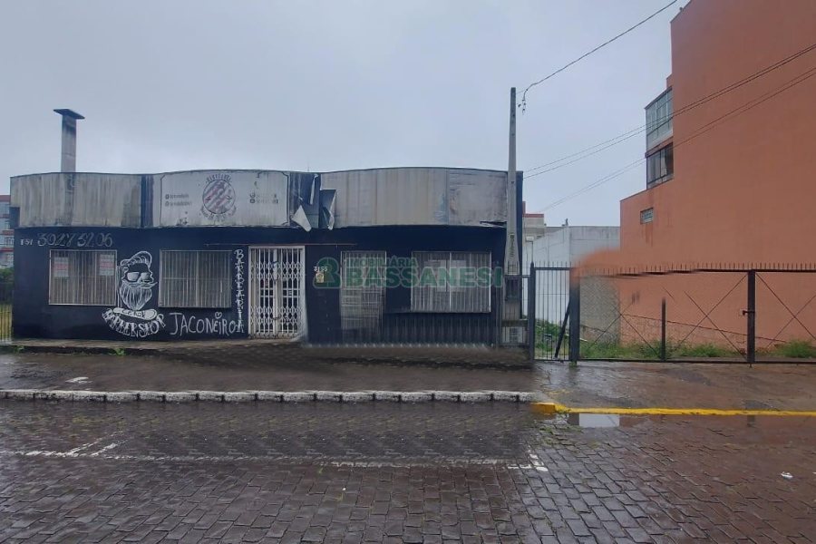 Terreno com 1694m², no bairro São Pelegrino em Caxias do Sul para Alugar