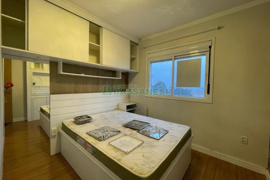 Apartamento com 106m², 2 dormitórios, 2 vagas, no bairro Morada dos Alpes em Caxias do Sul para Comprar