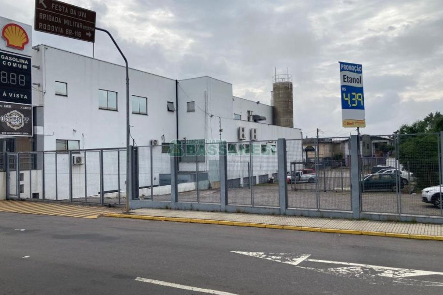 Terreno com 320m², no bairro Kayser em Caxias do Sul para Alugar