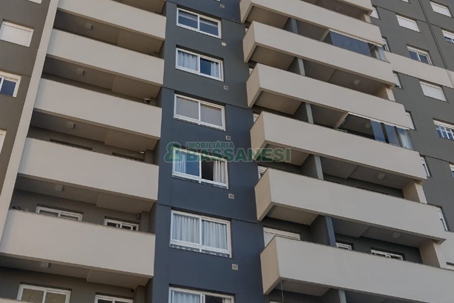 Apartamento com 85m², 3 dormitórios, 2 vagas, no bairro Centro em Caxias do Sul para Comprar