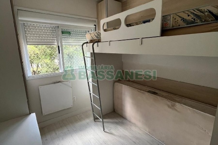 Apto Mobiliado com 62m², 2 dormitórios, 1 vaga, no bairro Marechal Floriano em Caxias do Sul para Alugar