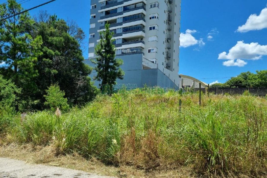 Terreno, no bairro Vila Horn em Caxias do Sul para Comprar