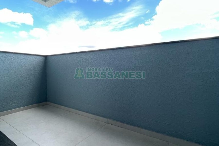 Apartamento com 81m², 2 dormitórios, 2 vagas, no bairro Santa Catarina em Caxias do Sul para Comprar