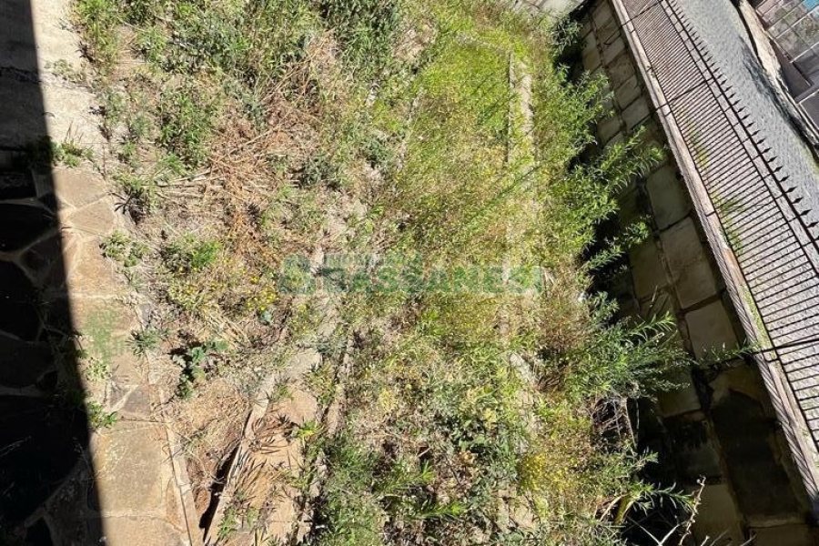 Casa com 130m², 3 dormitórios, 1 vaga, no bairro Rio Branco em Caxias do Sul para Comprar