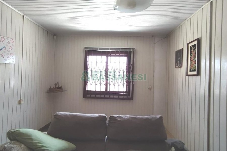 Casa com 141m², 3 dormitórios, 3 vagas, no bairro Sagrada Família em Caxias do Sul para Comprar