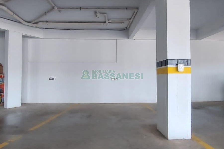 Apartamento com 110m², 2 dormitórios, 1 vaga, no bairro São Leopoldo em Caxias do Sul para Alugar