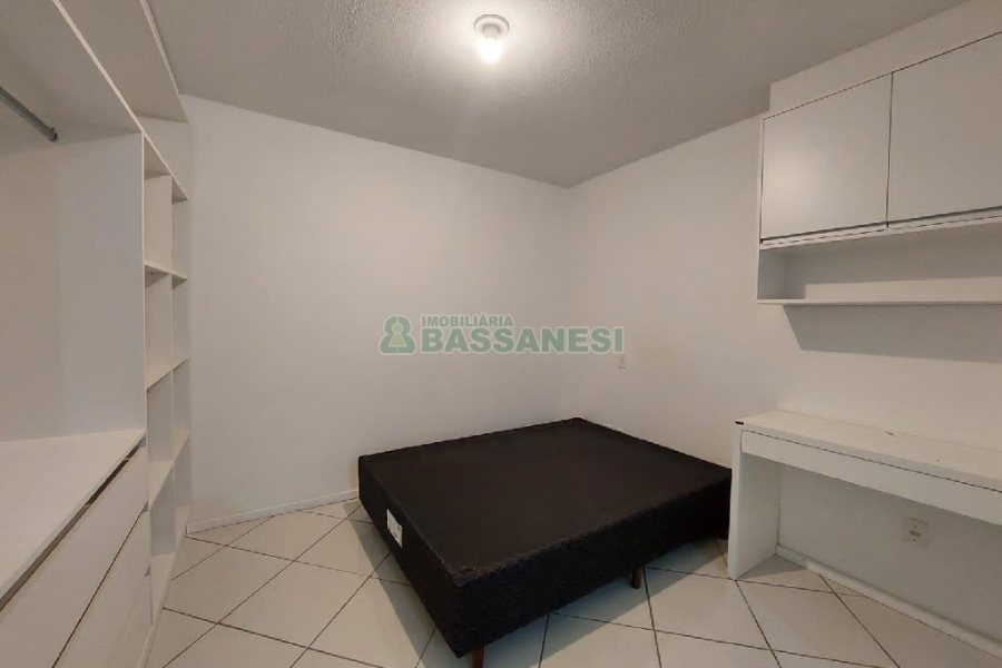 Apartamento com 30m², 1 dormitório, no bairro Presidente Vargas em Caxias do Sul para Alugar