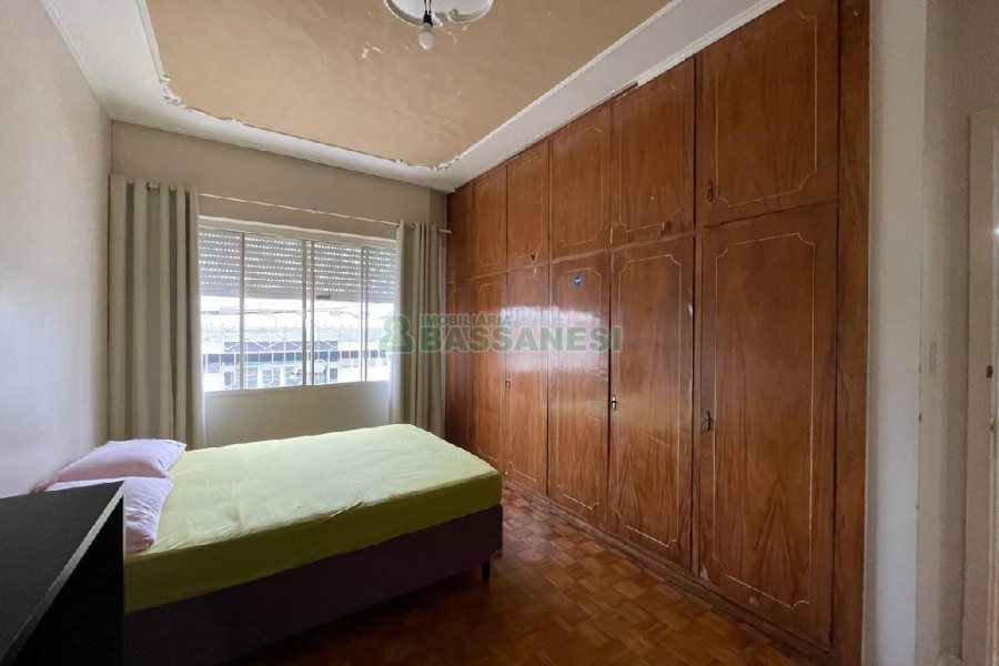 Casa com 180m², 3 dormitórios, no bairro São Pelegrino em Caxias do Sul para Alugar