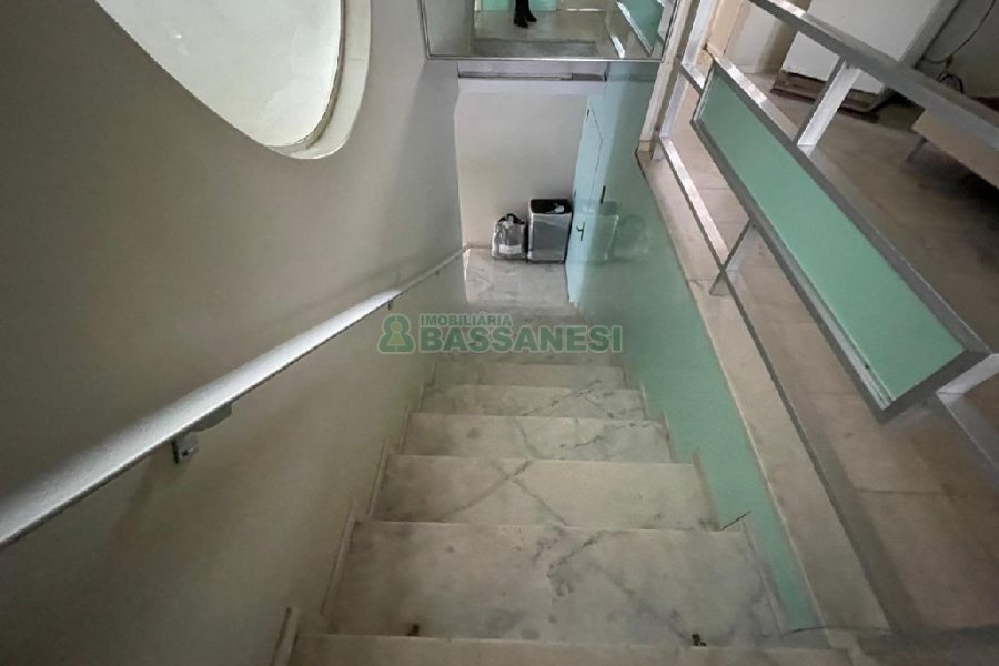 Casa com 180m², 3 dormitórios, no bairro São Pelegrino em Caxias do Sul para Alugar