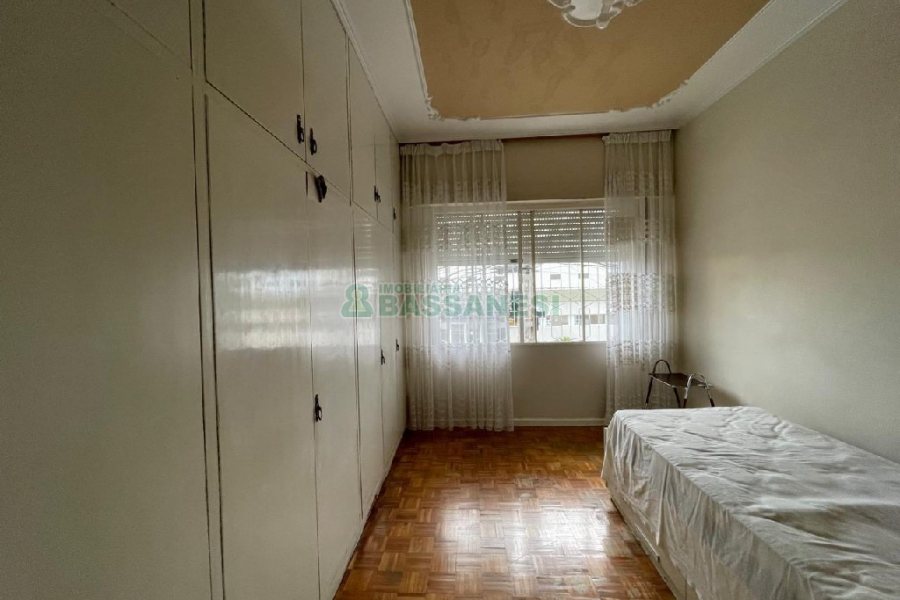 Casa com 180m², 3 dormitórios, no bairro São Pelegrino em Caxias do Sul para Alugar