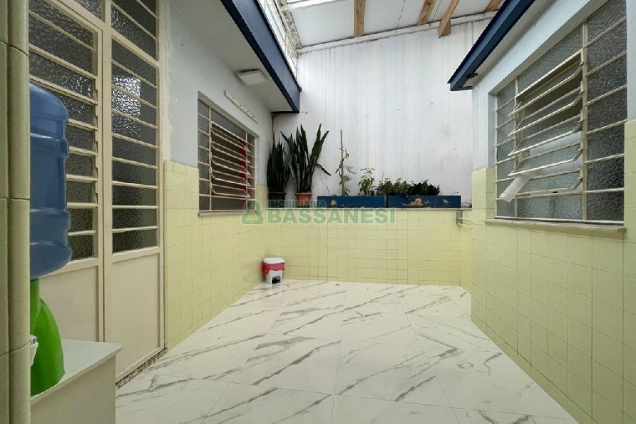 Casa com 180m², 3 dormitórios, no bairro São Pelegrino em Caxias do Sul para Alugar