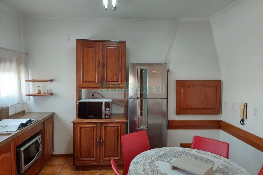 Apto Mobiliado com 97m², 3 dormitórios, 2 vagas, no bairro Bela Vista em Caxias do Sul para Alugar