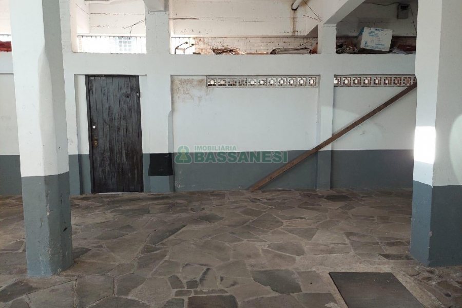 Apto Mobiliado com 97m², 3 dormitórios, 2 vagas, no bairro Bela Vista em Caxias do Sul para Alugar