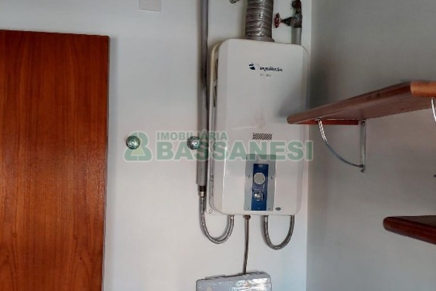 Apto Mobiliado com 97m², 3 dormitórios, 2 vagas, no bairro Bela Vista em Caxias do Sul para Alugar