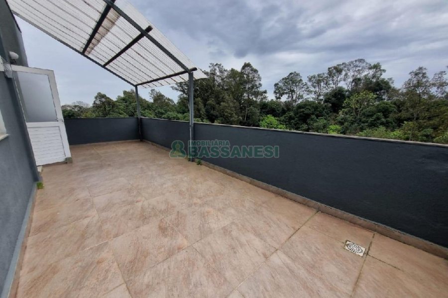 Apartamento com 173m², 3 dormitórios, 3 vagas, no bairro Vinhedos em Caxias do Sul para Comprar