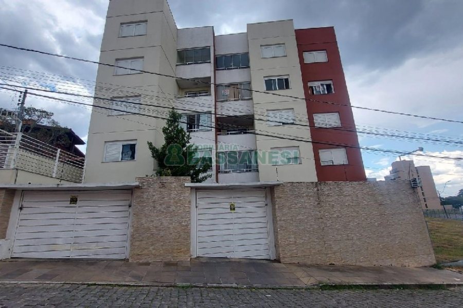 Apartamento com 58m², 2 dormitórios, 1 vaga, no bairro Madureira em Caxias do Sul para Alugar