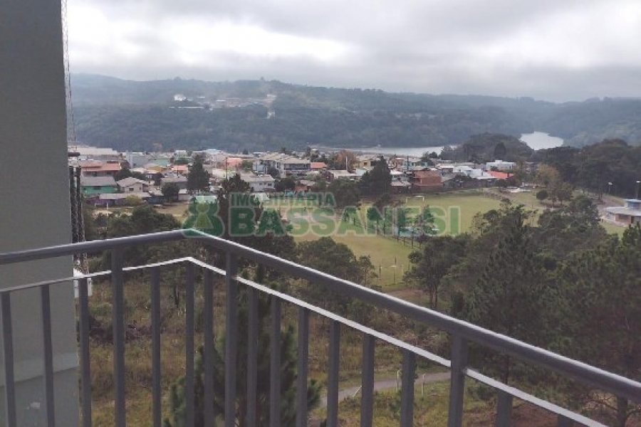 Apartamento com 52m², 2 dormitórios, 1 vaga, no bairro Belo Horizonte em Caxias do Sul para Alugar