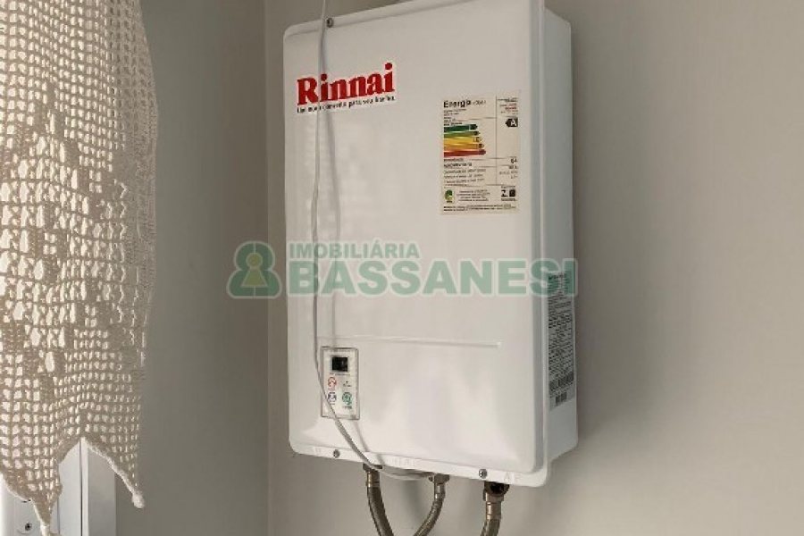 Apto Mobiliado com 56m², 2 dormitórios, 1 vaga, no bairro Cinqüentenário em Caxias do Sul para Alugar