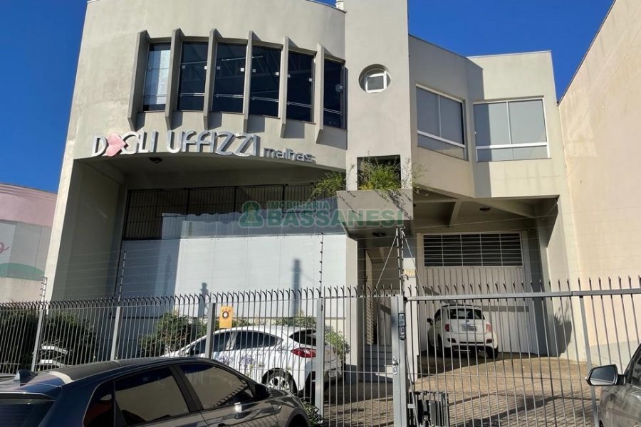 Loja com 40m², no bairro Cinqüentenário em Caxias do Sul para Alugar