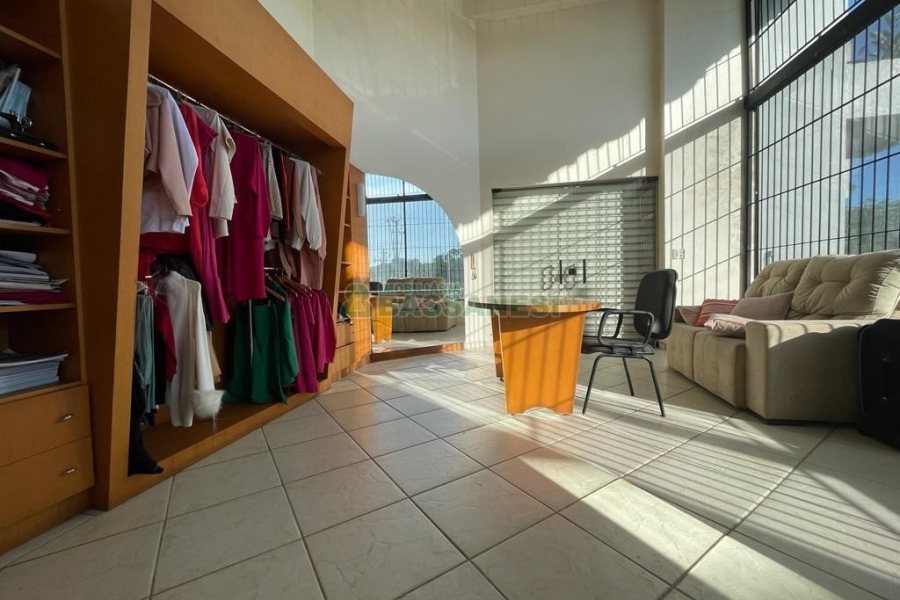 Loja com 40m², no bairro Cinqüentenário em Caxias do Sul para Alugar