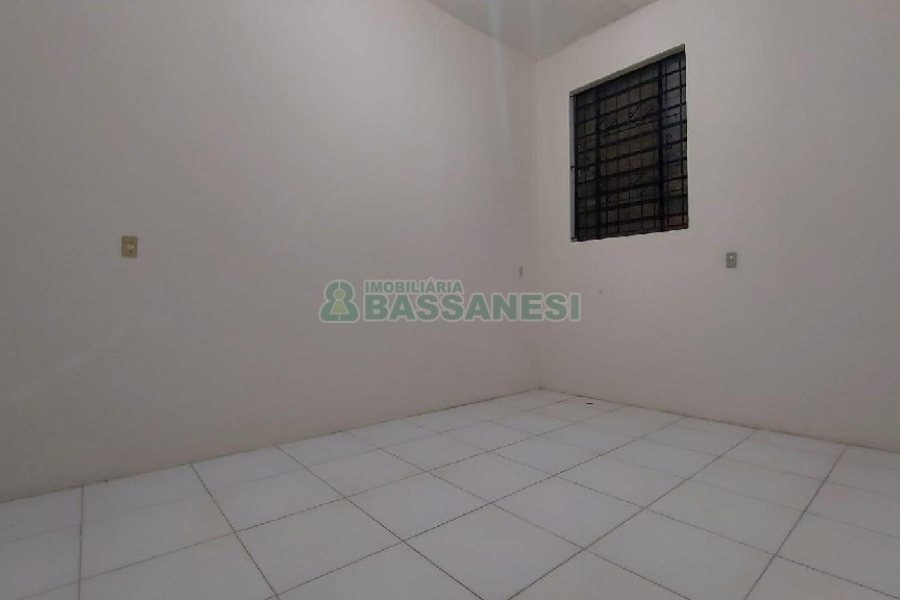 Loja com 514m², no bairro Lourdes em Caxias do Sul para Alugar