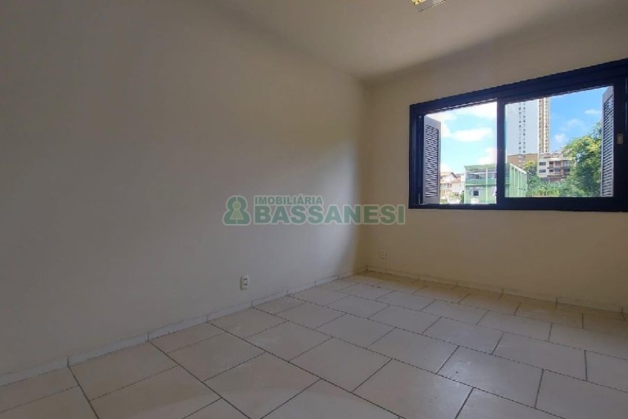 Loja com 514m², no bairro Lourdes em Caxias do Sul para Alugar