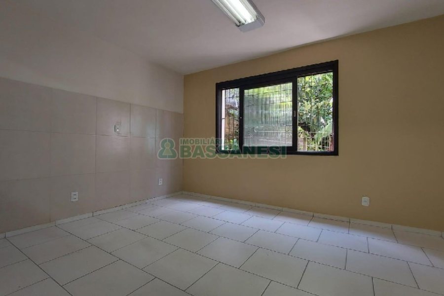 Loja com 514m², no bairro Lourdes em Caxias do Sul para Alugar