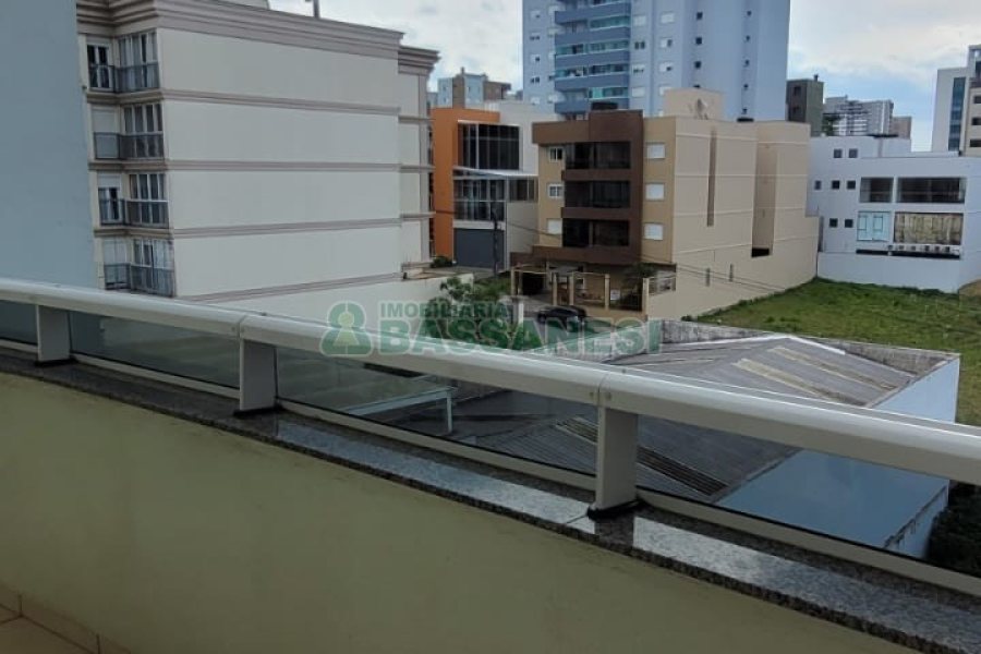 Apartamento com 145m², 3 dormitórios, 2 vagas, no bairro Villagio Iguatemi em Caxias do Sul para Comprar