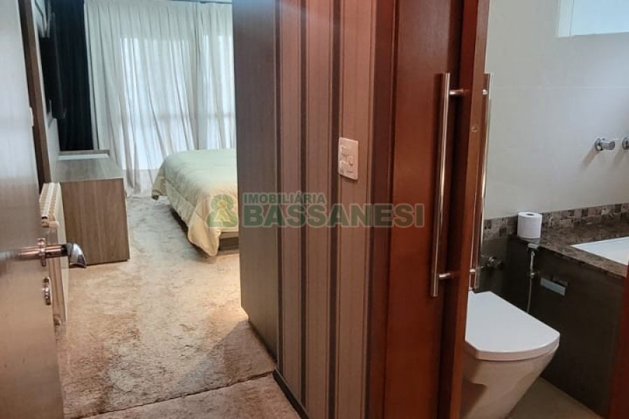 Apartamento com 145m², 3 dormitórios, 2 vagas, no bairro Villagio Iguatemi em Caxias do Sul para Comprar