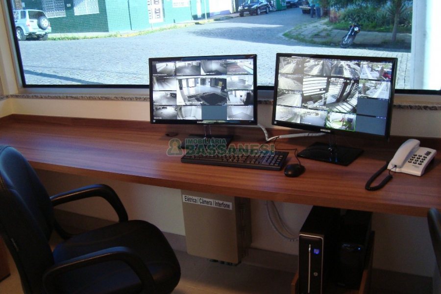 Apartamento com 206m², 3 dormitórios, 4 vagas, no bairro Panazzolo em Caxias do Sul para Comprar