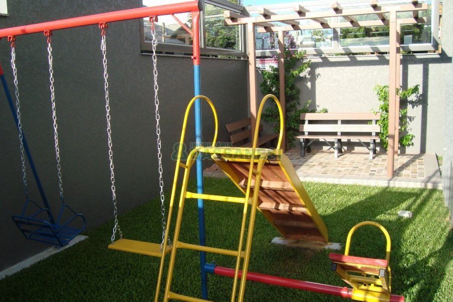 Apartamento com 206m², 3 dormitórios, 4 vagas, no bairro Panazzolo em Caxias do Sul para Comprar